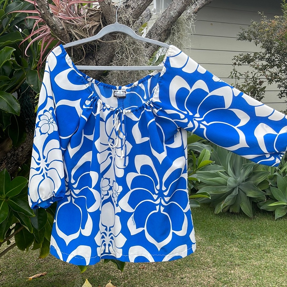 Manuhealii top